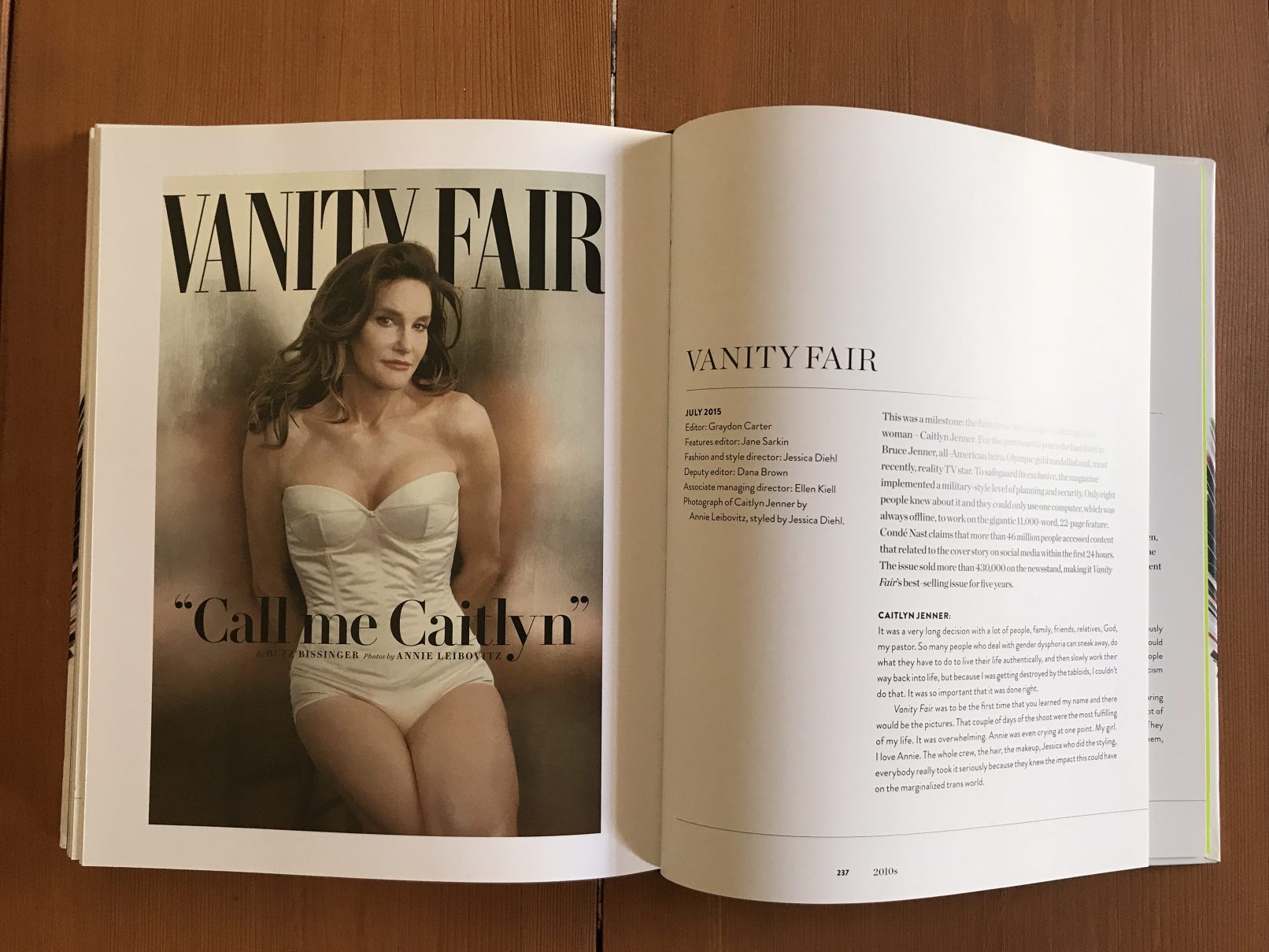 Uncovered : Revolutionary Magazine Covers - The inside stories told by the people who made them